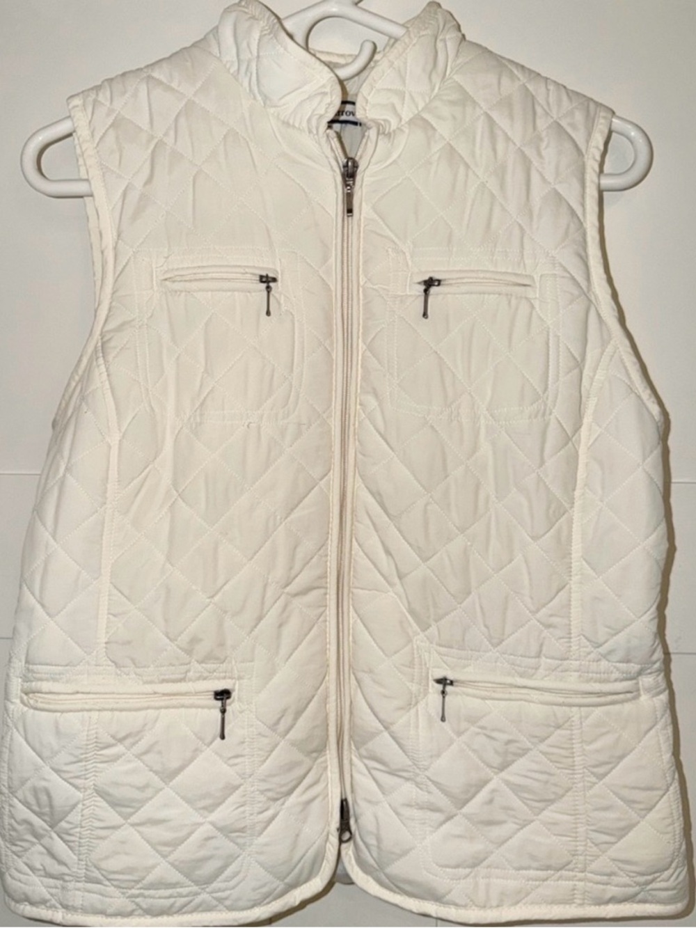 Croft & Barrow Cream Quilted Vest‎